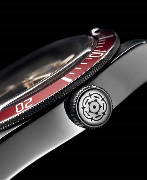 Find an Official TUDOR watch retailer in Spain